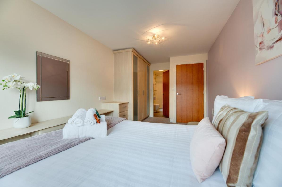 Stephenson Sleepers Apartments - By Week2Week Gateshead Buitenkant foto